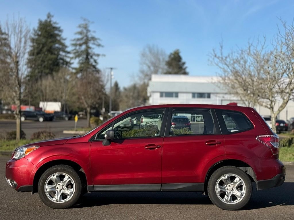 Used 2016 Subaru Forester i with VIN JF2SJAAC7GG517416 for sale in Beaverton, OR