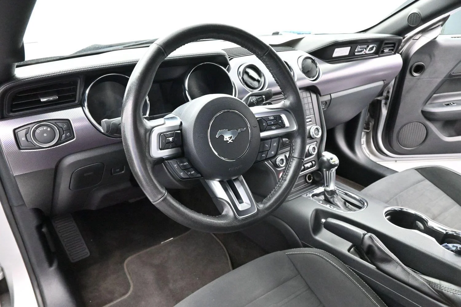Used 2015 Ingot Silver Ford GT image 16