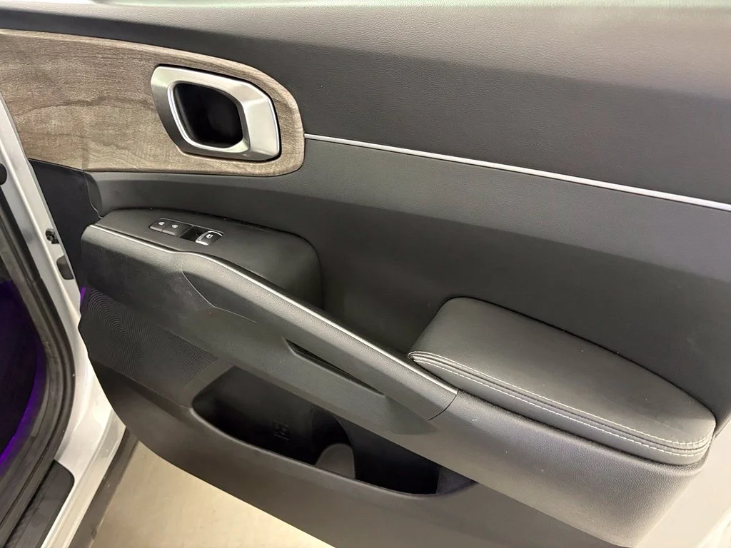 Used 2021 Silver Kia EX image 40