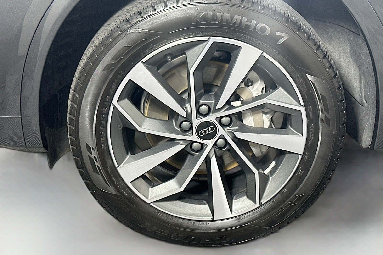 Used 2023 Daytona Gray Pearl Effect Audi S line Premium Plus image 11