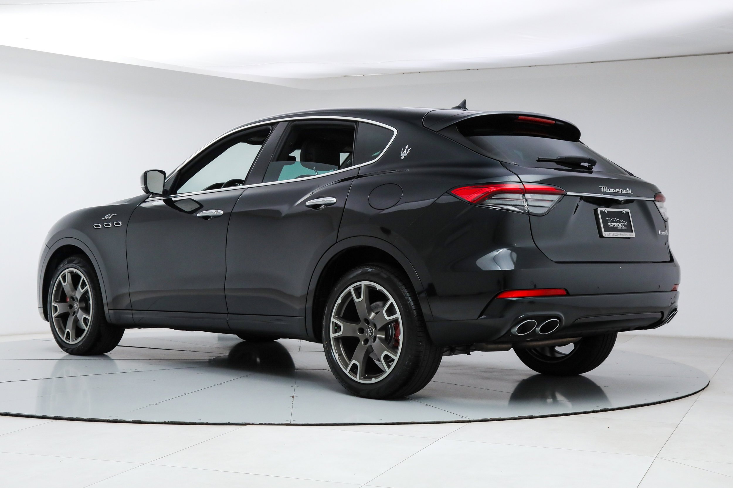 Used 2023 Black Maserati GT image 3