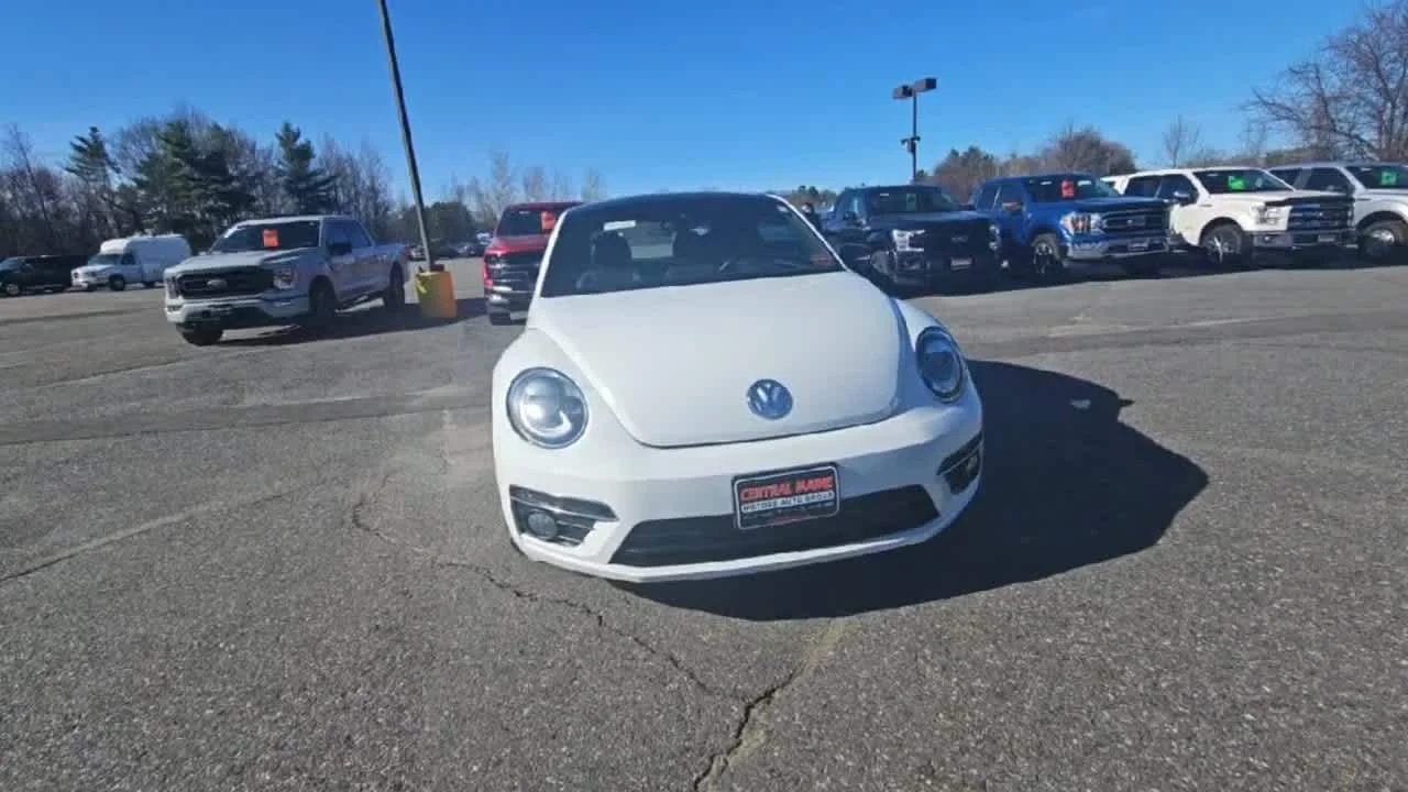 Used 2016 White Volkswagen 2.0T R-Line SEL image 3