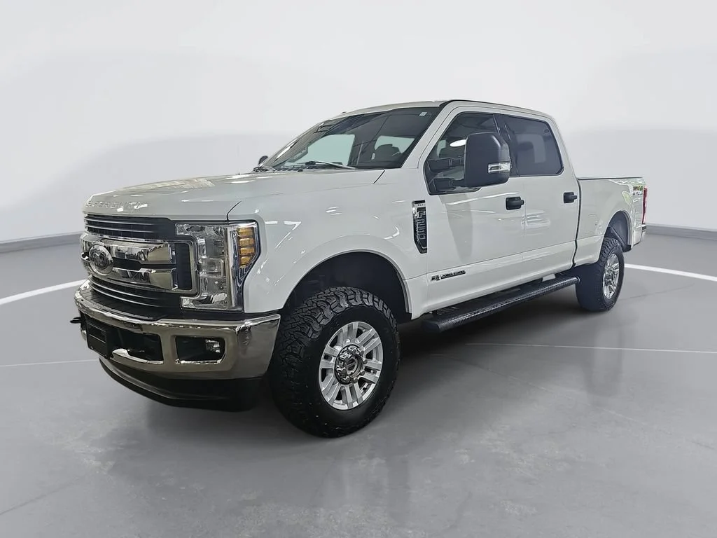 Used 2018 White Ford XLT image 9