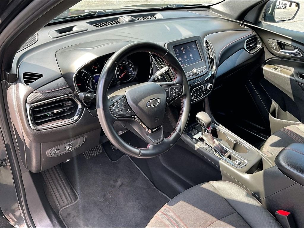 Used 2023 Gray Chevrolet RS image 8