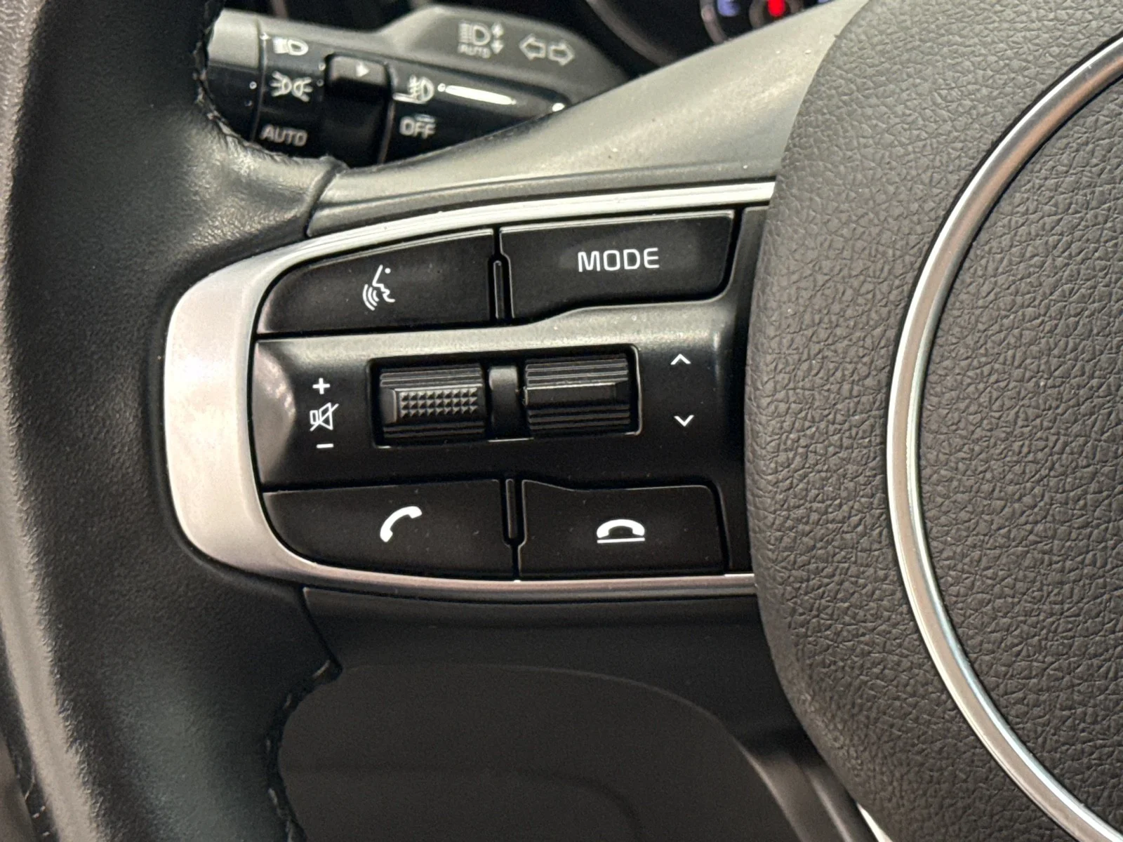 Used 2022 Ebony Black Kia GT-Line AWD image 32