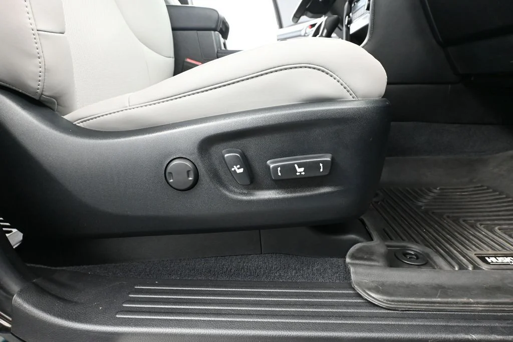 2023 Lexus GX Base - Photo 49