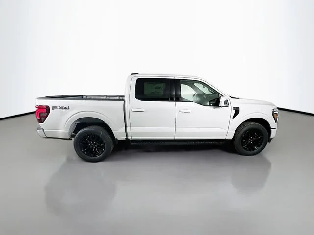 New 2026 Avalanche Ford Lariat image 8