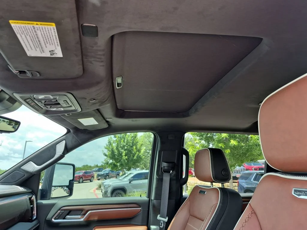 New 2026 Onyx Black GMC Denali Ultimate image 33