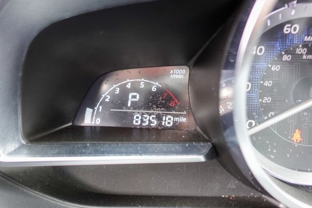 Certified Used 2017  Toyota Base image 17