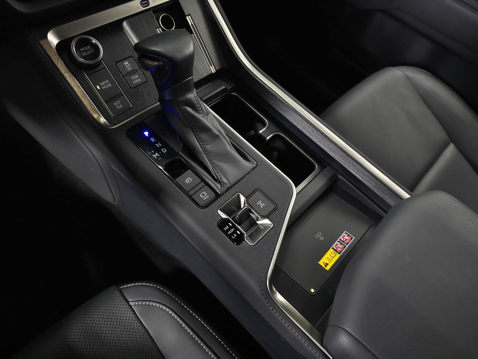 Certified Used 2024 Nebula Lexus PREMIUM+ image 33