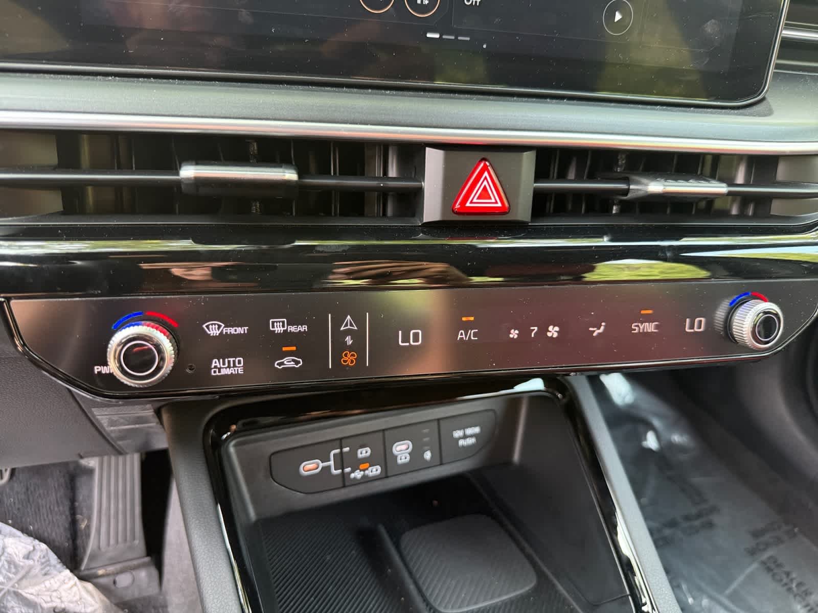 2026 Kia K5 GT-Line - Photo 17
