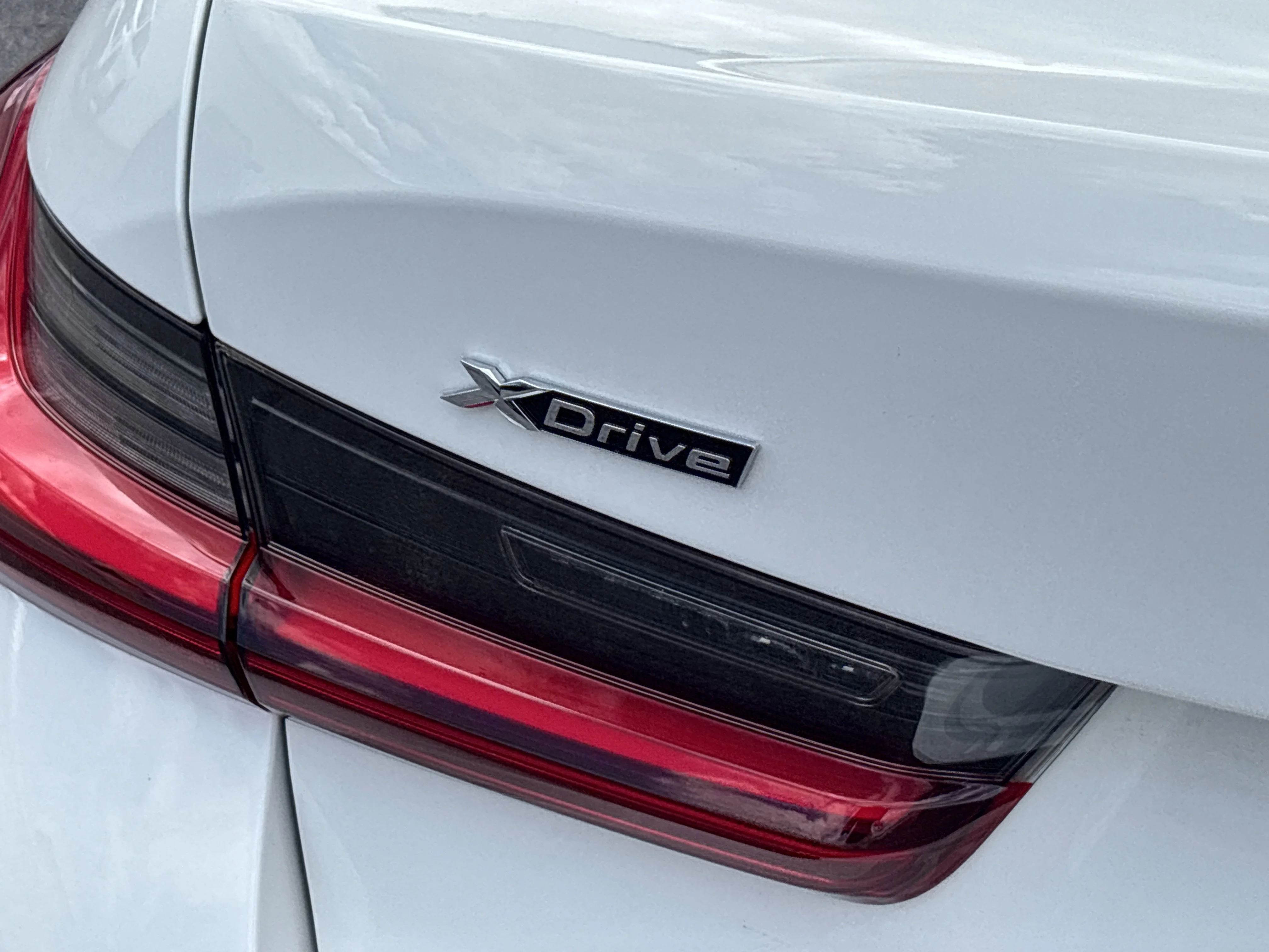 Used 2024 Mineral White Metallic BMW 330e xDrive Plug-in Hybrid image 6