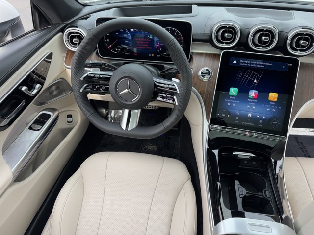 New 2026 MANUFAKTUR Moonlight White Metallic Mercedes-Benz CLE 450 image 5