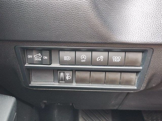 Used 2026 ICE CAP Toyota SR 4x2 CrewMax 5.5 ft. box 145.7 in. WB image 21