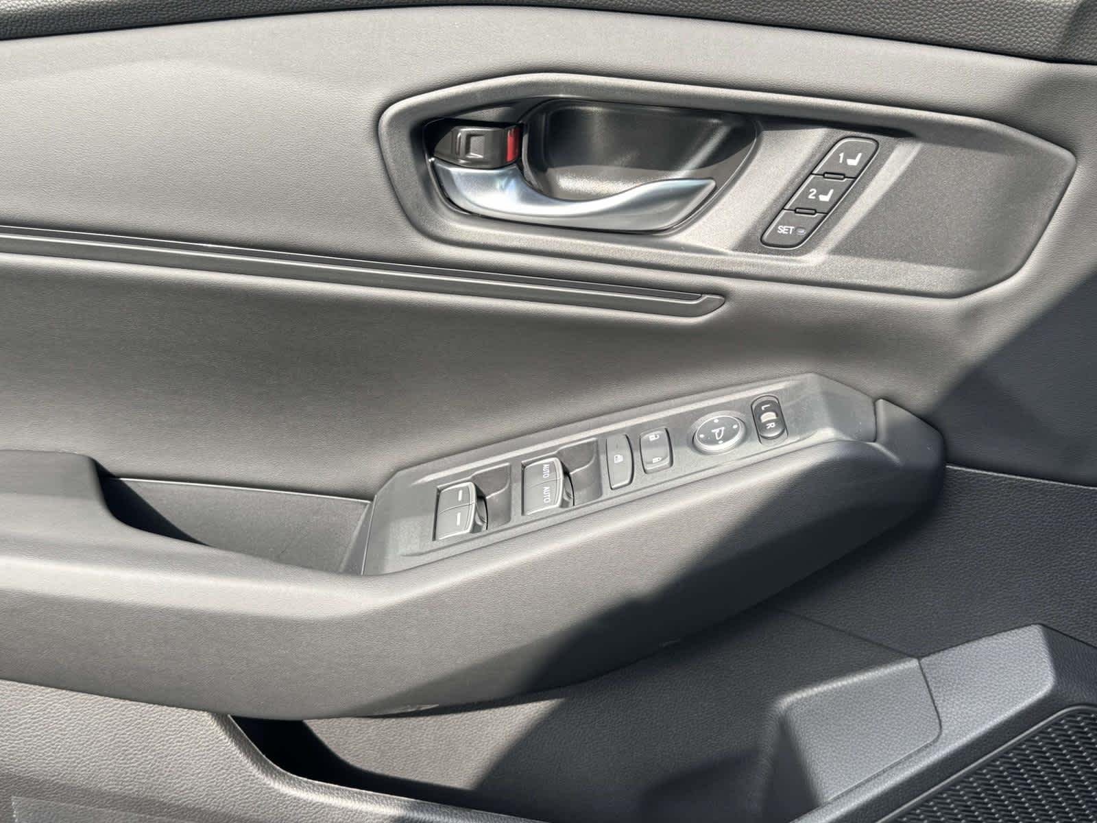 New 2026 Urban Gray Pearl Honda EX-L image 25