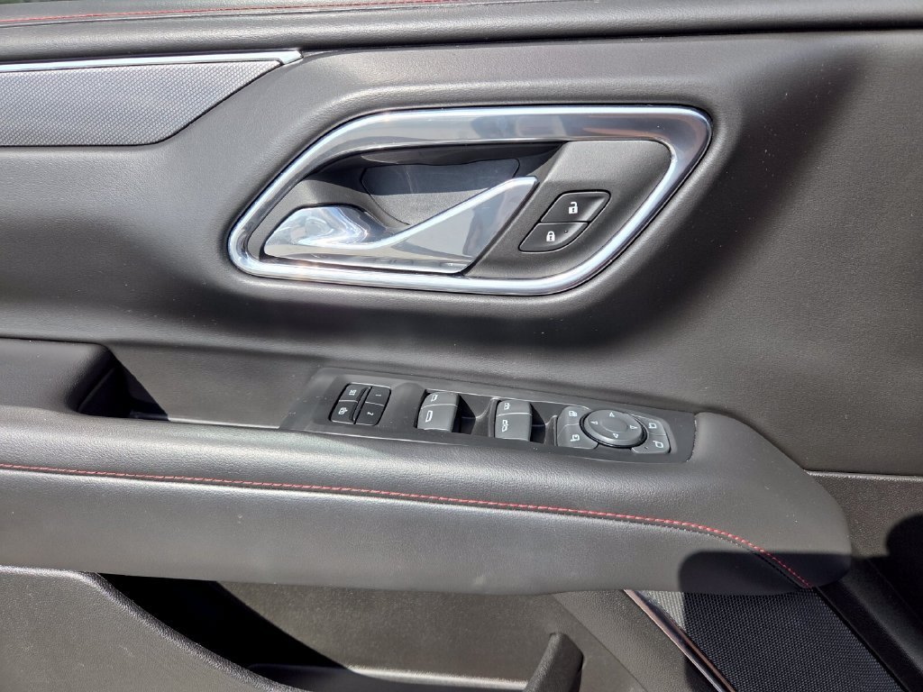 2023 Chevrolet Suburban RST - Photo 25