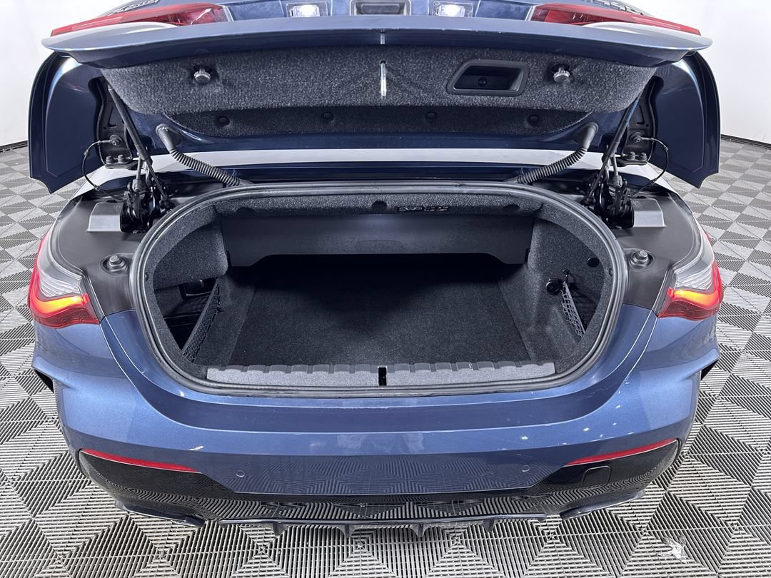 Used 2022 Arctic Race Blue Metallic BMW M440i xDrive image 24