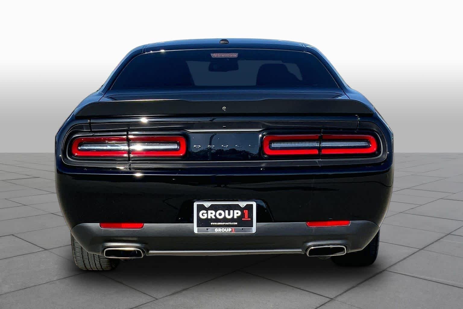 Pre-Owned 2023 Dodge Challenger SXT