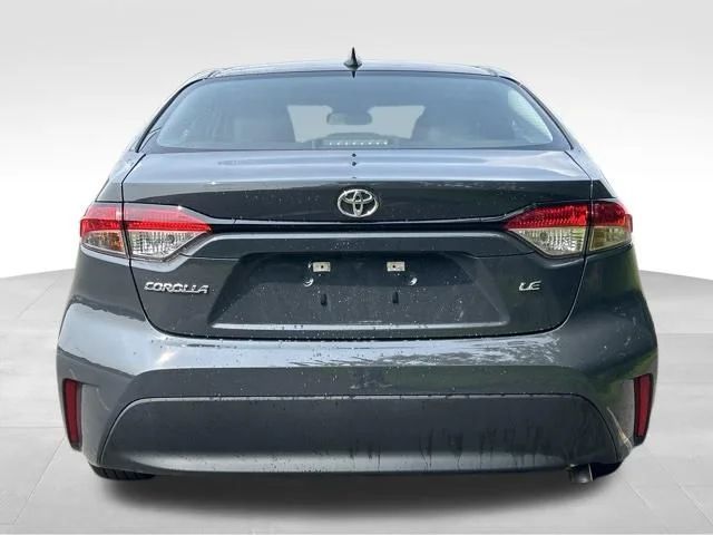 Used 2024  Toyota LE image 4