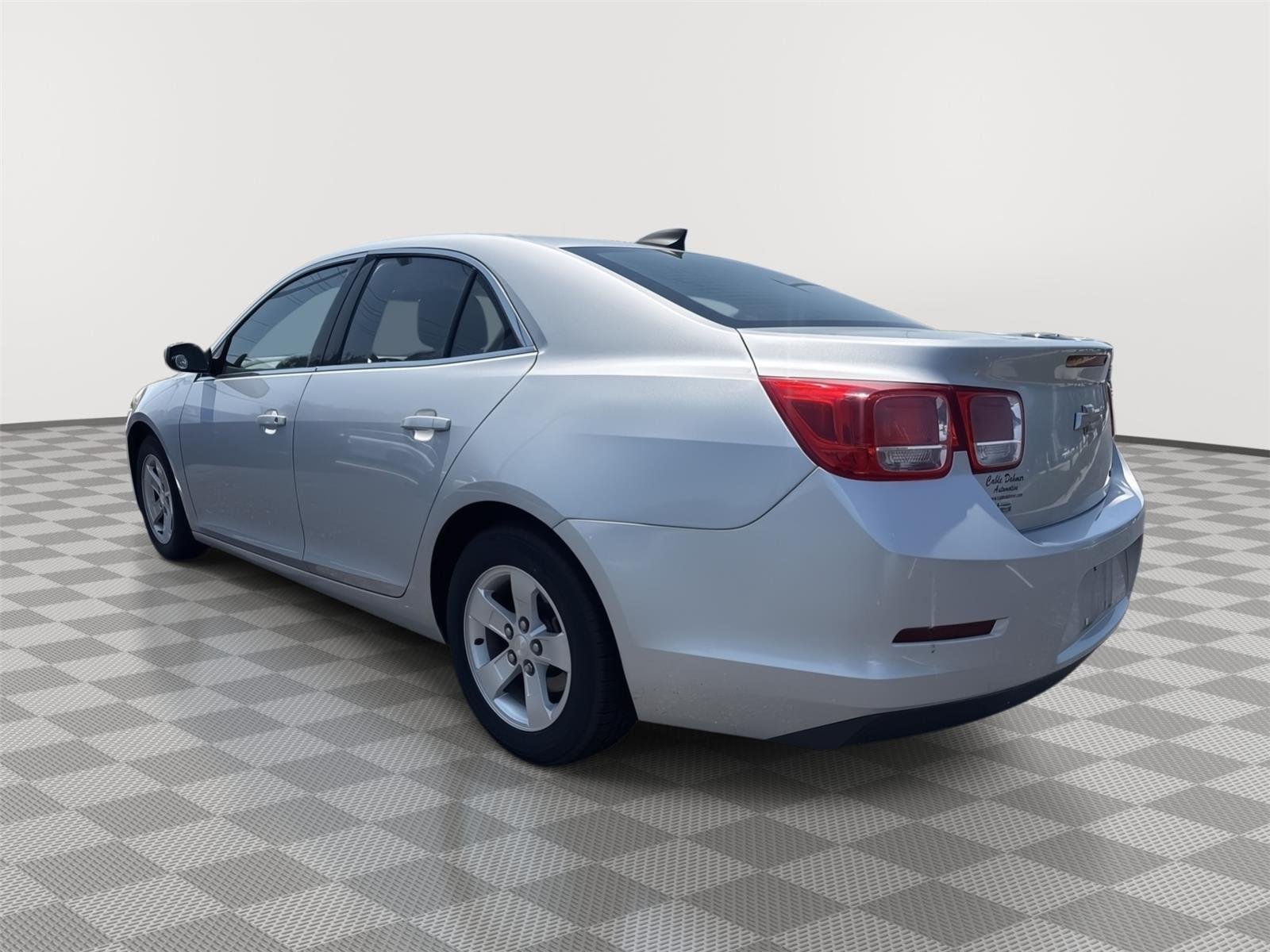 Used 2015 Silver Ice Metallic Chevrolet LS image 5