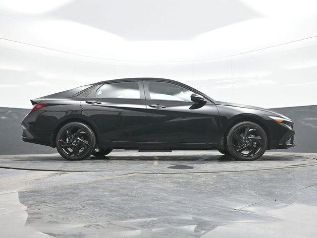 New 2026 Black Hyundai SEL Sport image 24