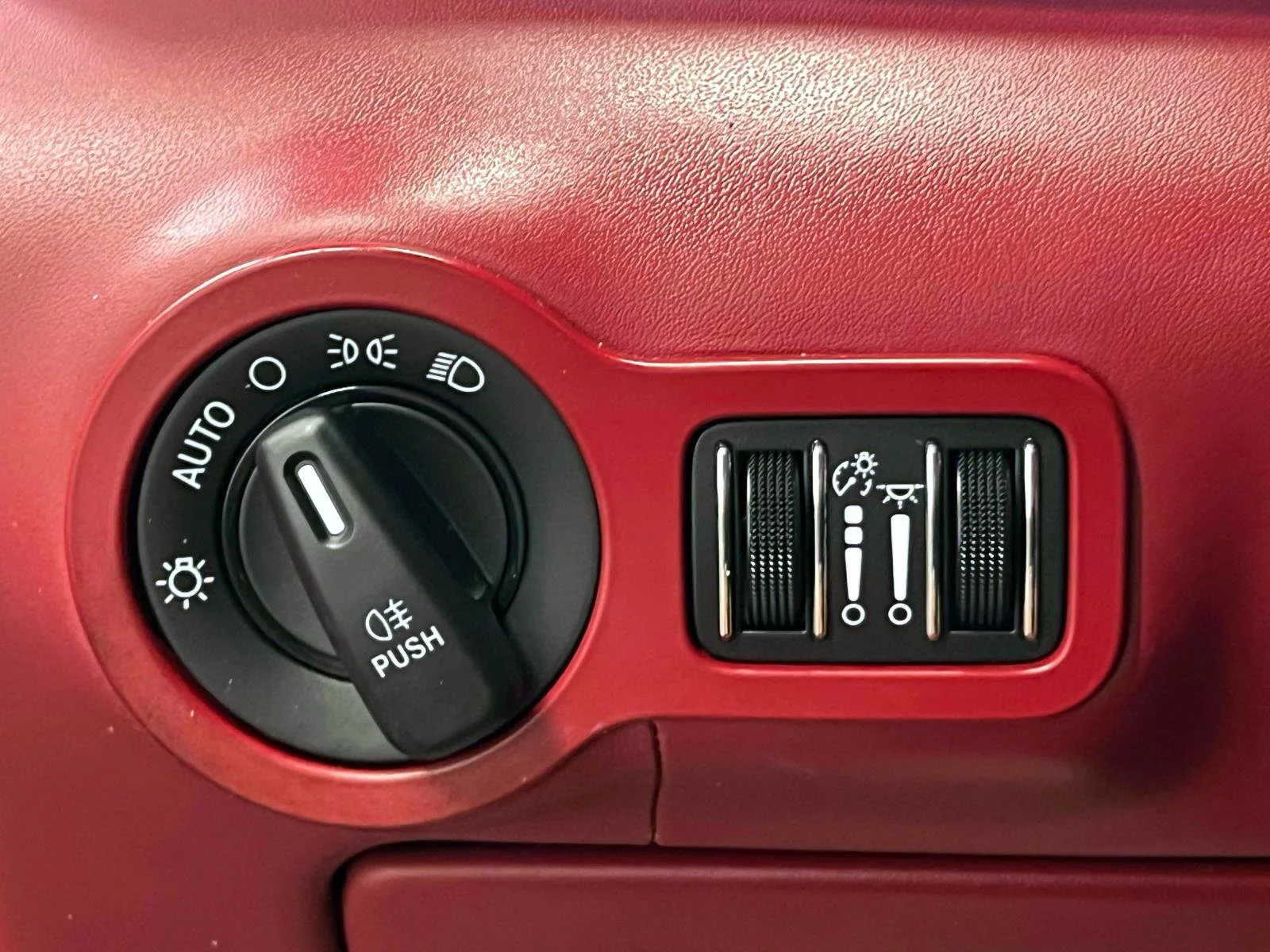 Used 2022 Gray Maserati Modena Q4 image 21