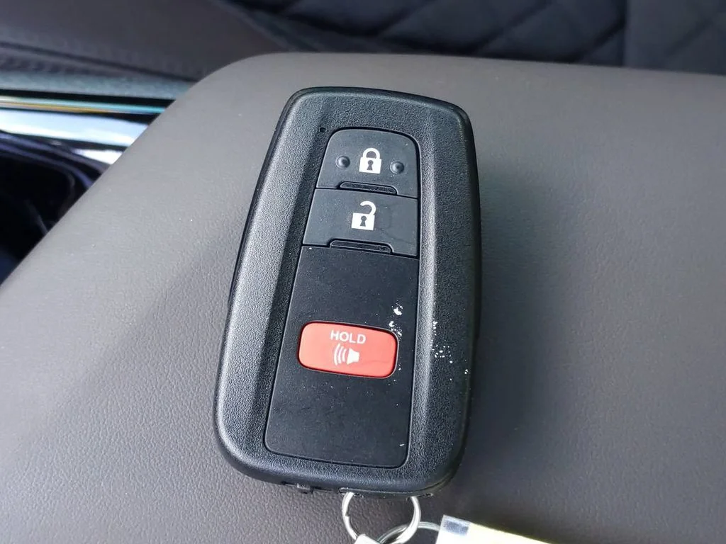 Used 2019 White Toyota Limited image 28