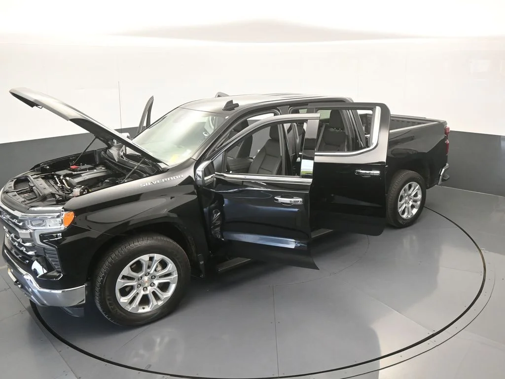 Used 2026 Black Chevrolet LTZ image 73