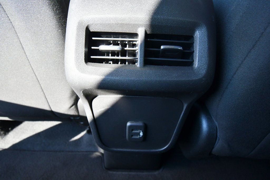 2022 Chevrolet Equinox LT - Photo 18