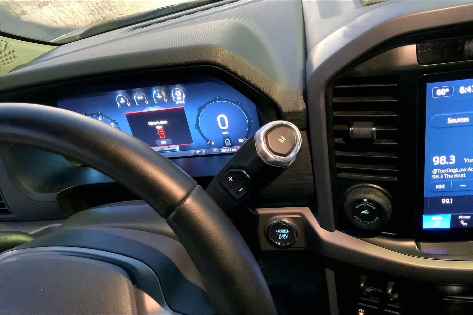 Used 2024 Avalanche Gray Ford XLT image 14