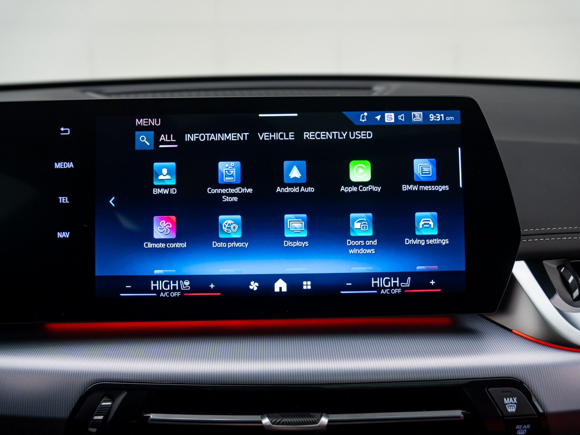 2025 BMW X1 28i - Photo 22