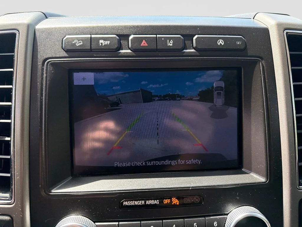 Used 2020 Red Ford XLT image 25
