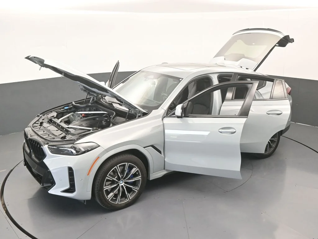 Used 2026 Gray Metallic BMW xDrive40i image 73