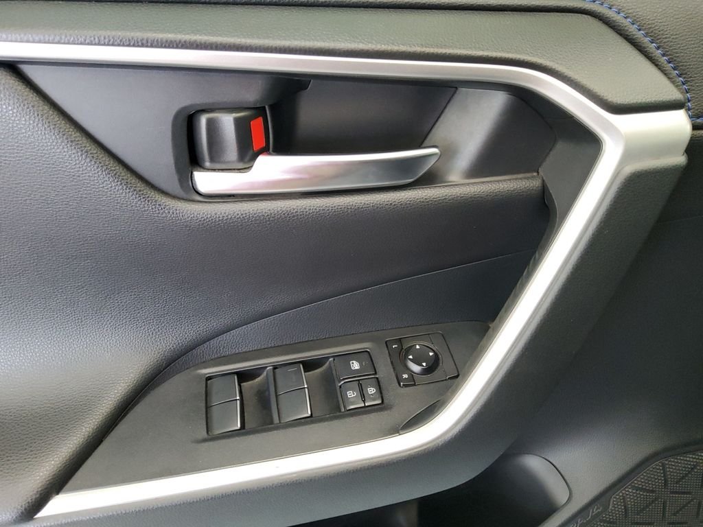 Used 2019 Gray Toyota XSE image 12