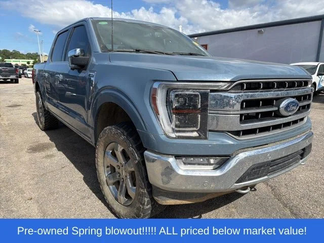Used 2023 Gray Ford Lariat image 8