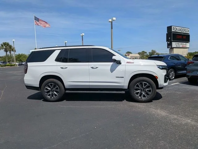 Used 2024 Summit White Chevrolet Z71 image 2