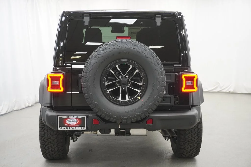 New 2026 Black Clear-Coat Exterior Paint Jeep Moab 392 image 10