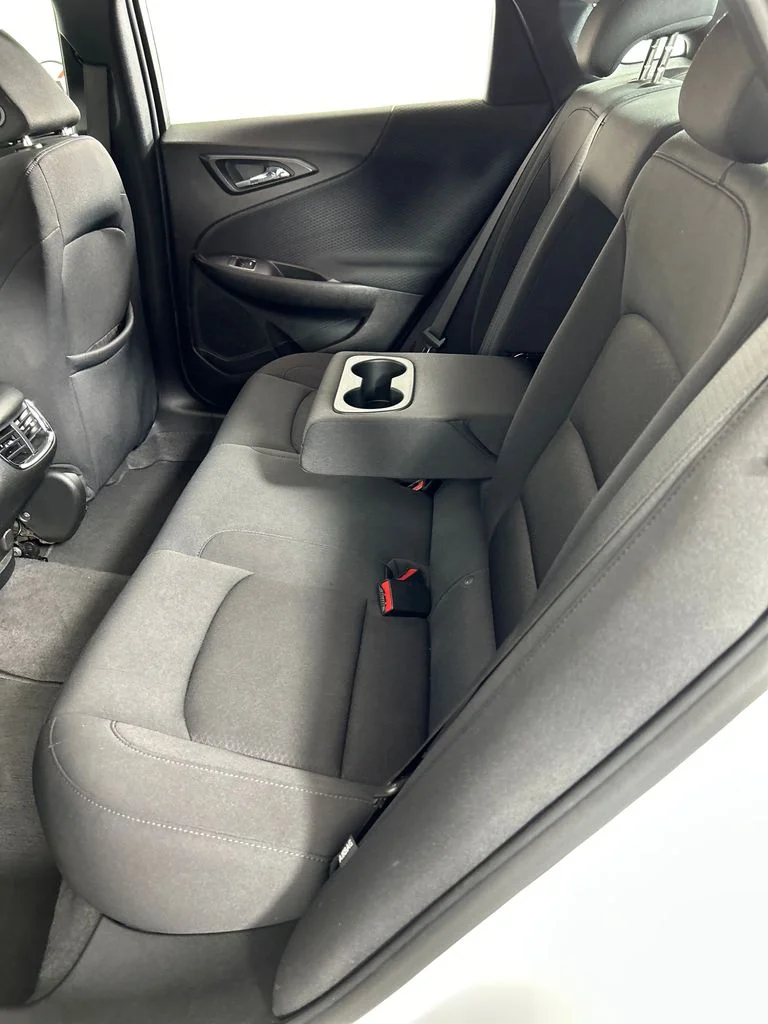 Used 2023 White Chevrolet LT image 17