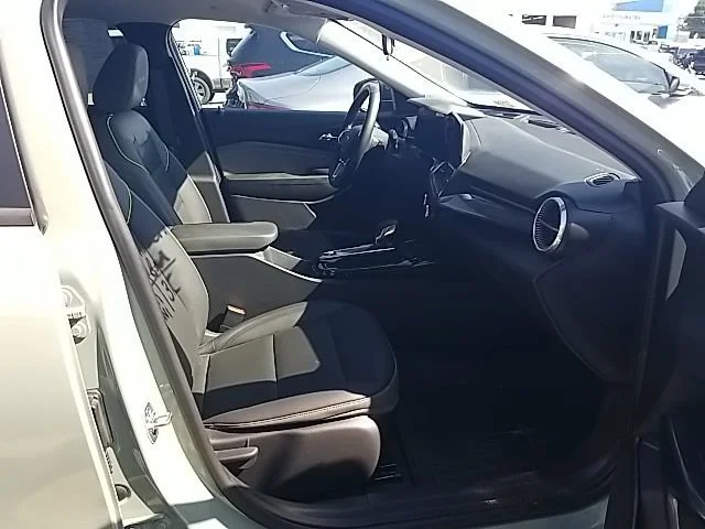 Used 2026 Cacti Green Chevrolet ACTIV image 27