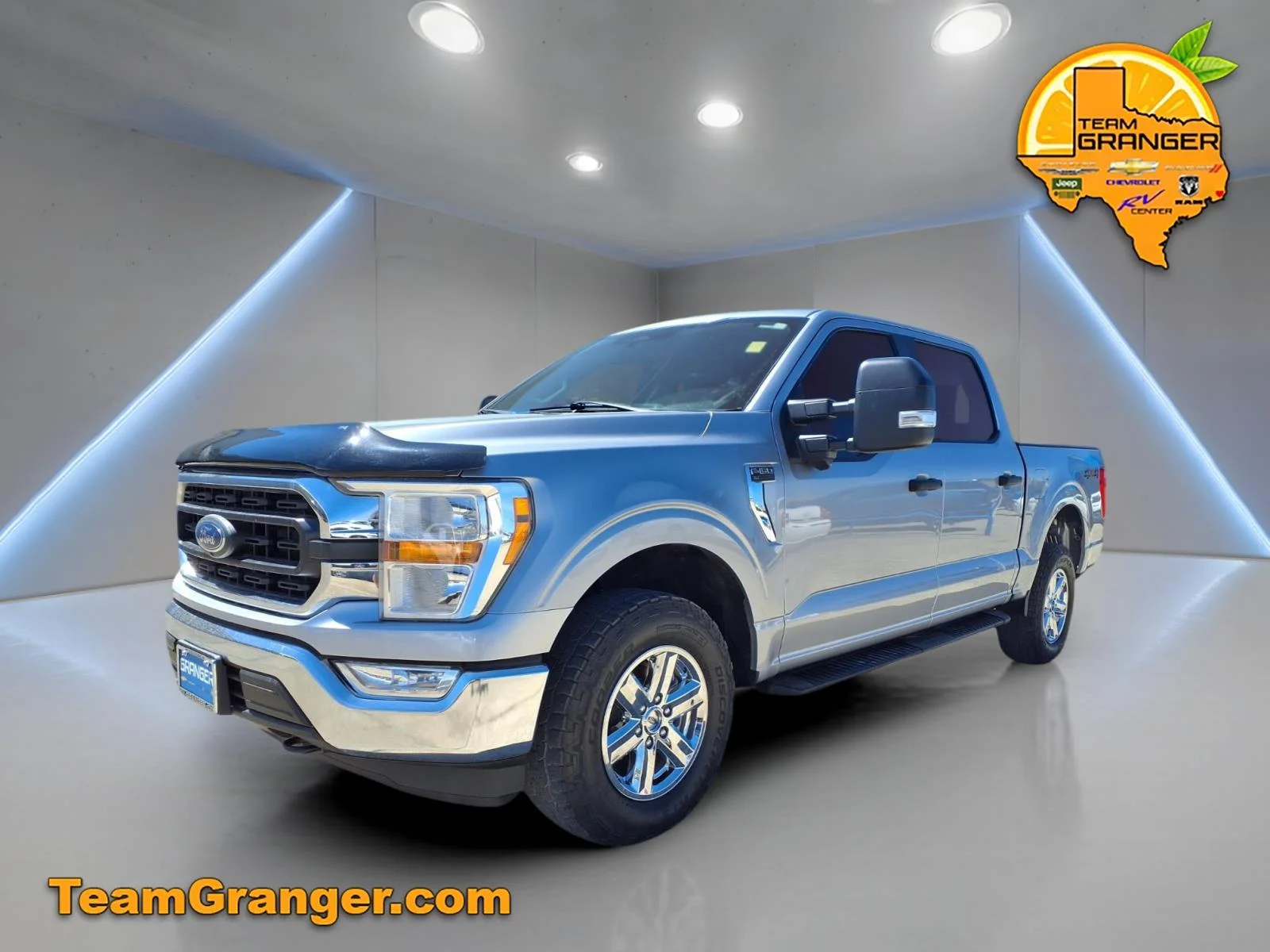 Used 2022 Silver Ford XLT image 3