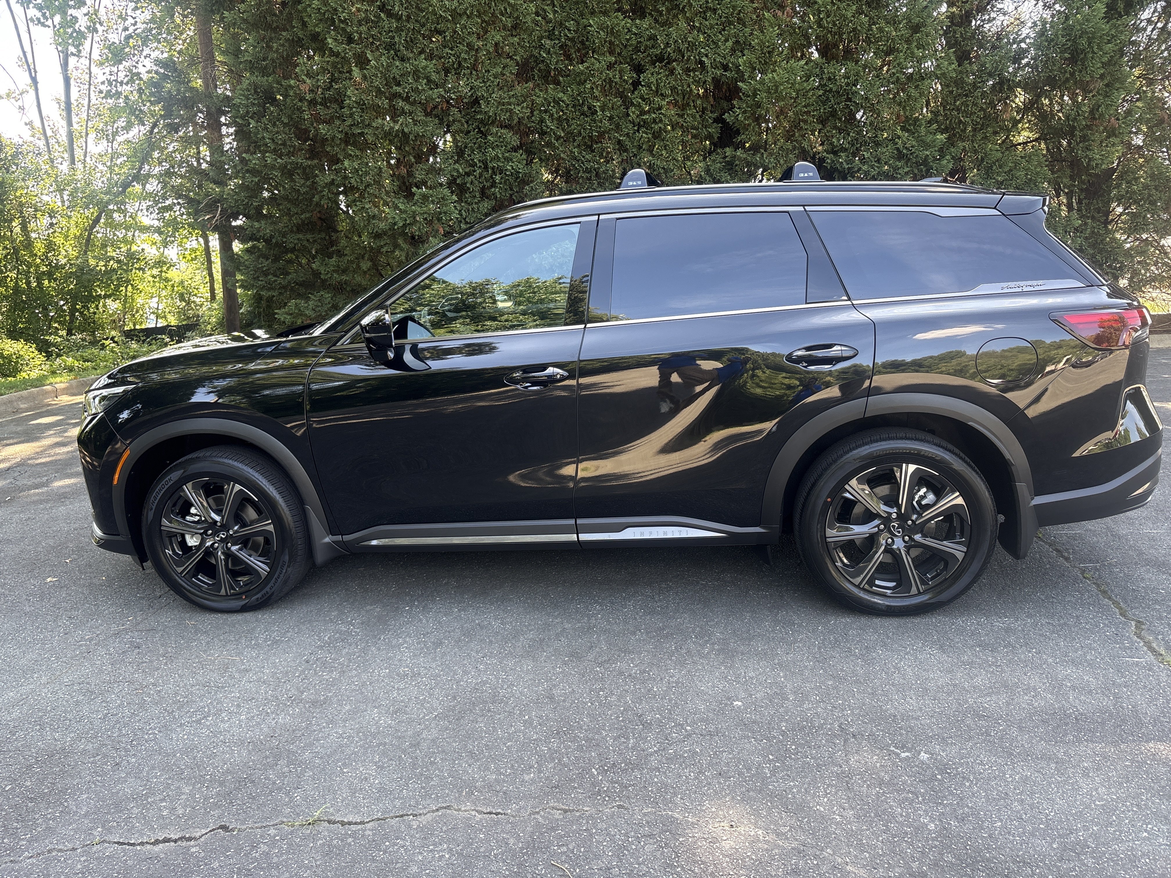 New 2027 MINERAL BLACK INFINITI AUTOGRAPH image 7