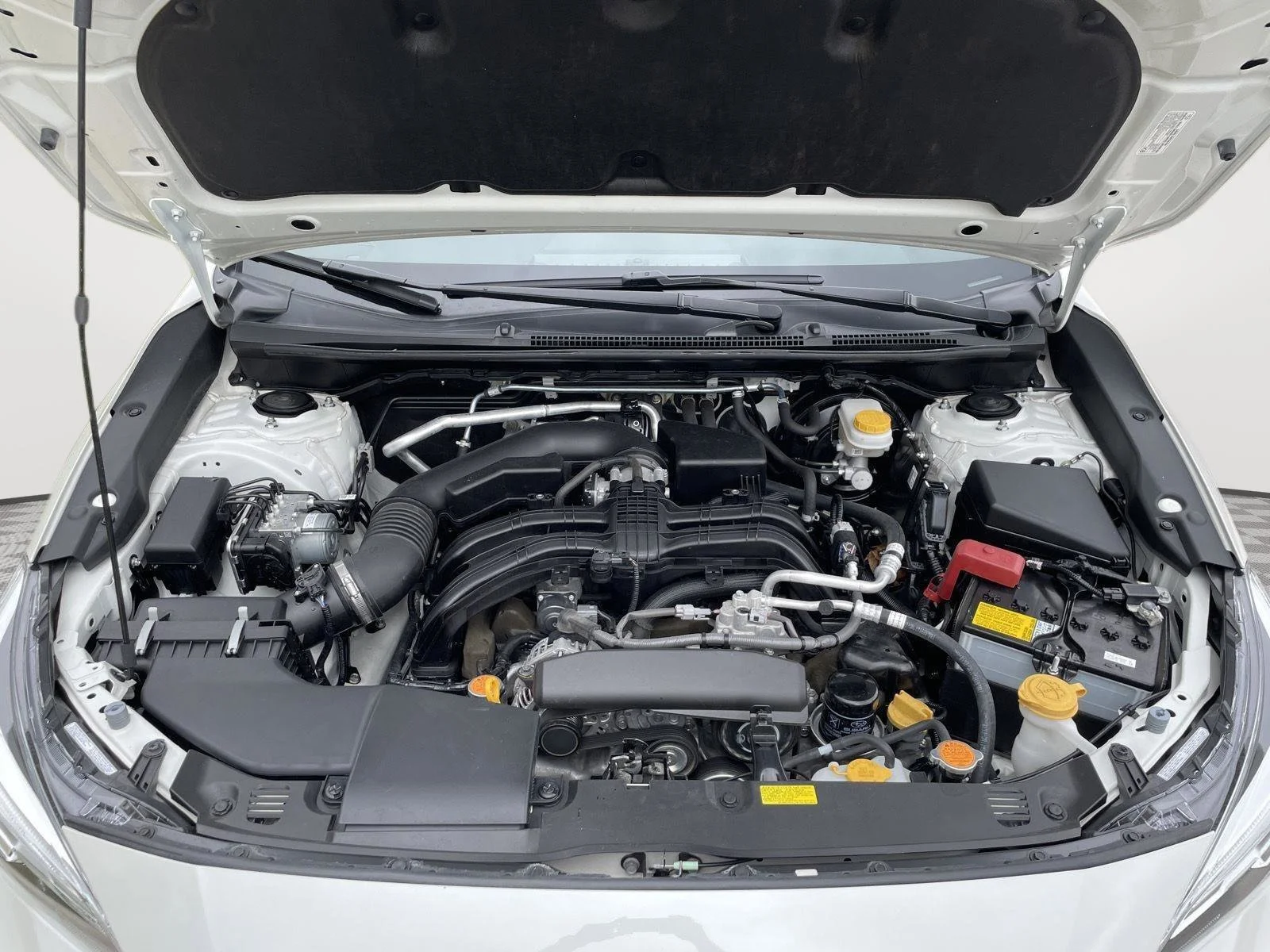 Certified Used 2023 Crystal White Pearl Subaru Limited image 8