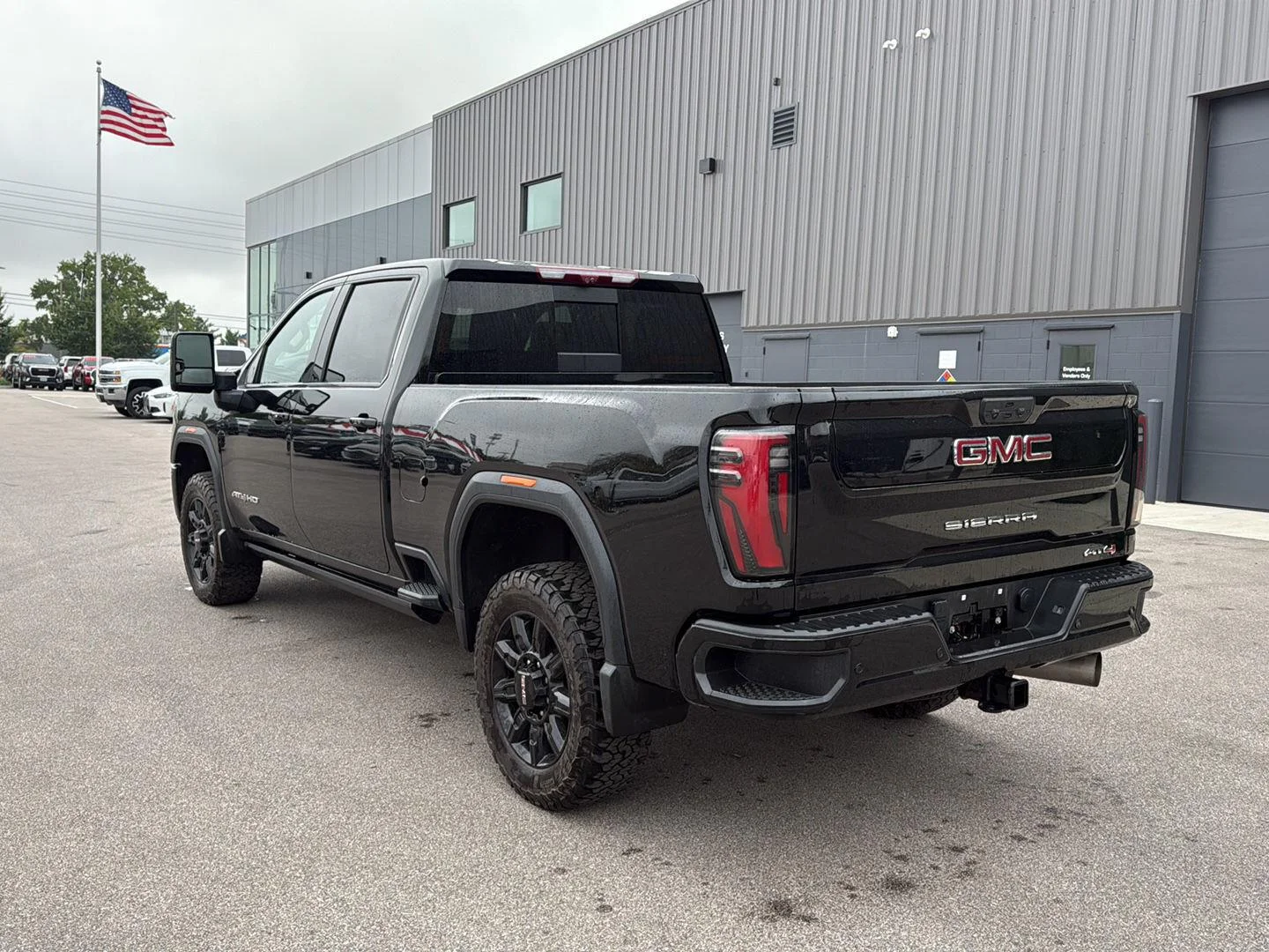 Used 2024 Onyx Black GMC AT4 image 5