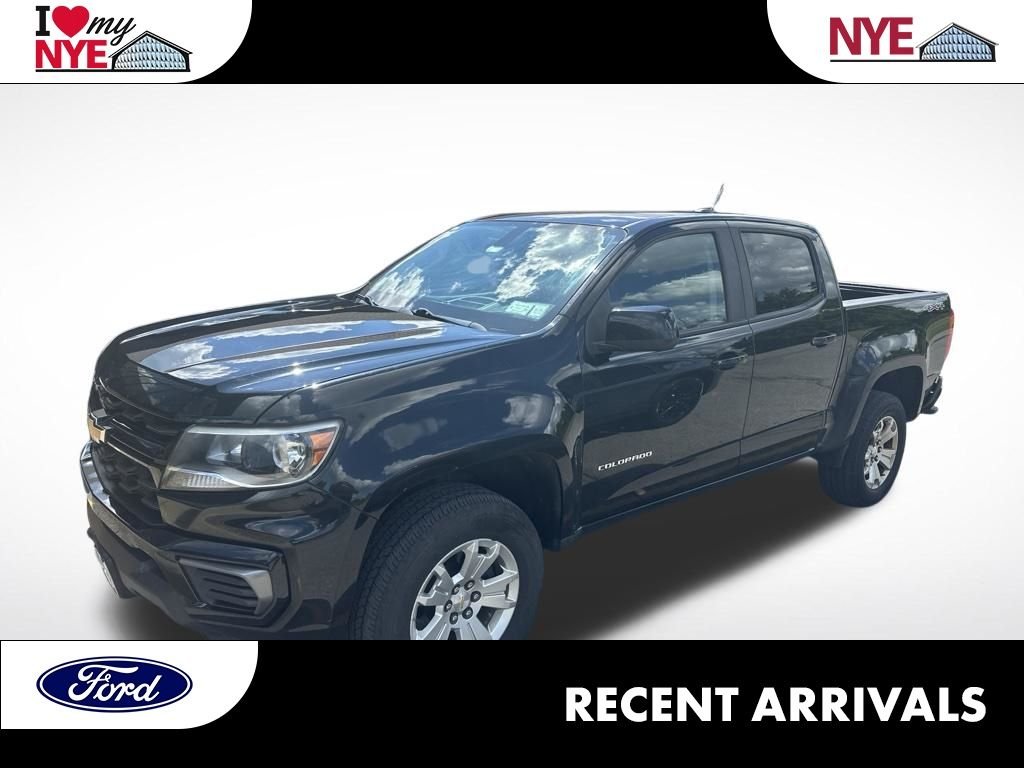 Used 2021 Black Chevrolet LT image 1