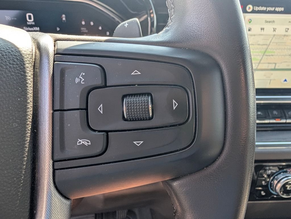 Used 2023 White GMC SLT image 15
