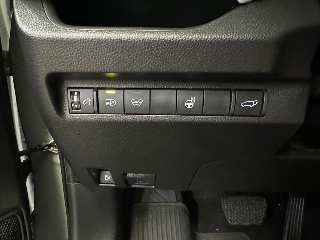 2023 Toyota RAV4 XLE Premium - Photo 11