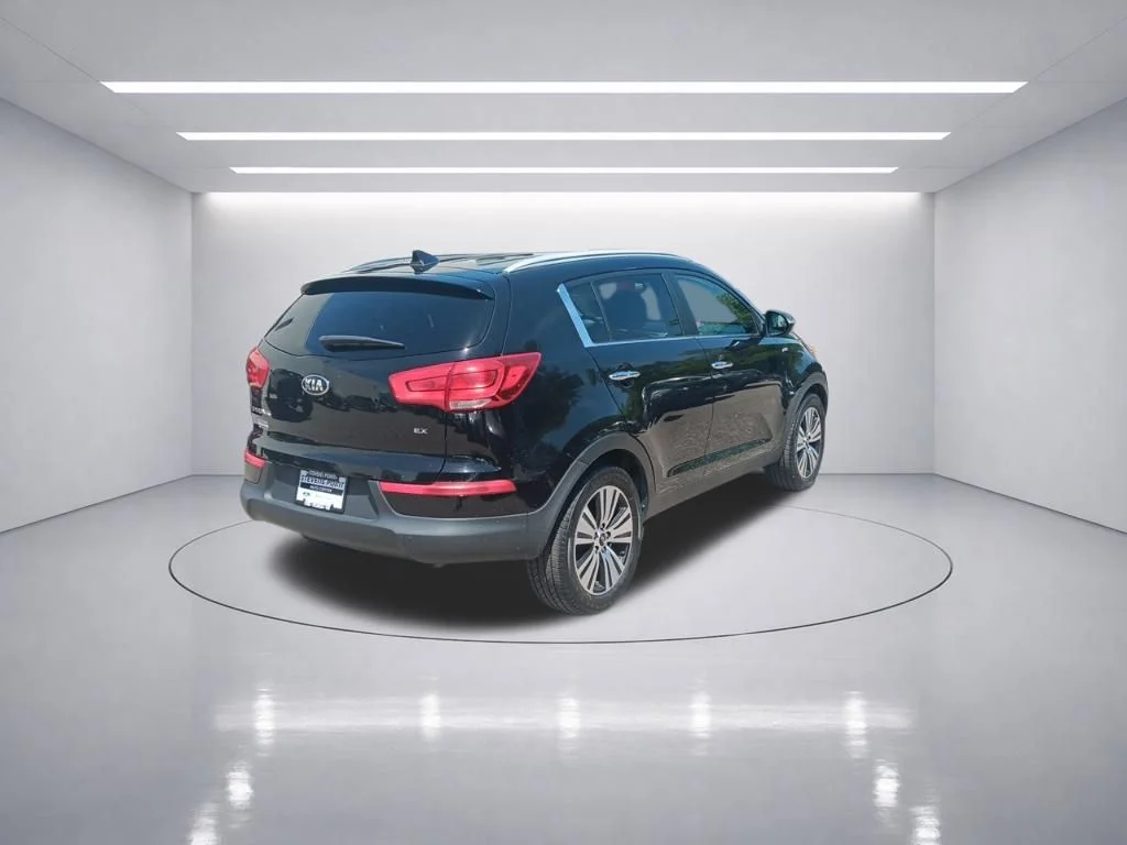 Used 2015 Black Cherry Kia EX image 6