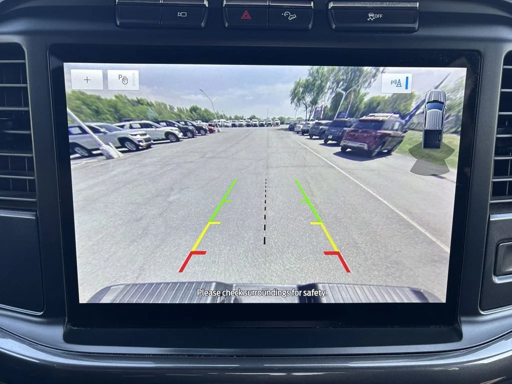 Used 2022 Gray Ford XLT image 25