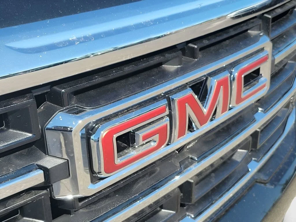 New 2026 Ebony Twilight Metallic GMC Elevation image 42