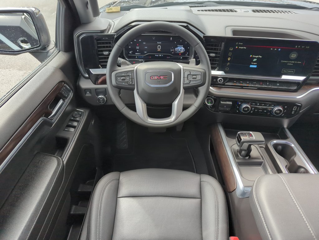 Used 2024 Silver GMC SLT image 13